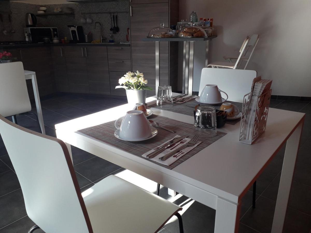Vic Street Bed & Breakfast Napoli